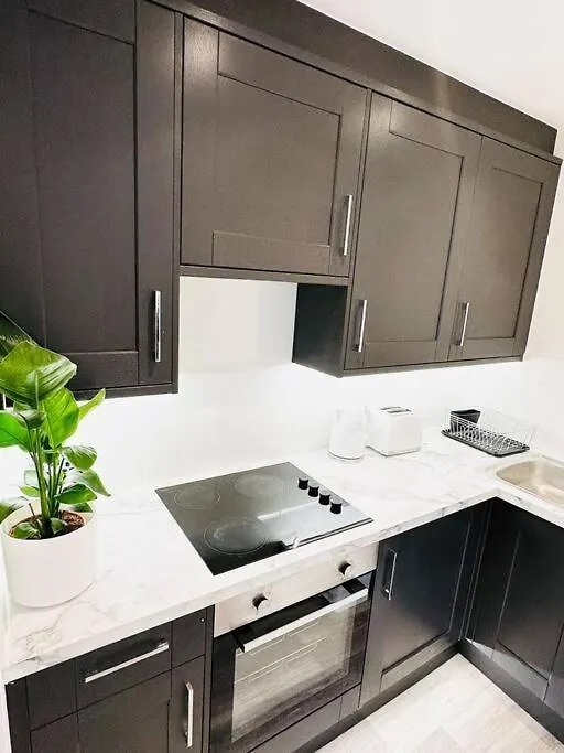 Beautiful Flat In Windsor Court Apartment Brighton 0*,  United Kingdom